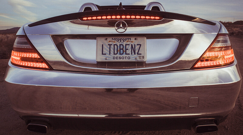 Bilindustrien i tyskland sælger især Mercedes Benz i USA